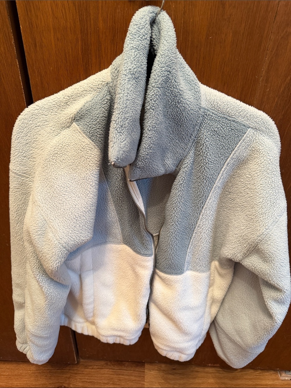 Abercrombie & Fitch Cream Fleece Jacket